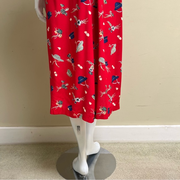 Vintage Floral Midi Dress - Picture 5 of 11